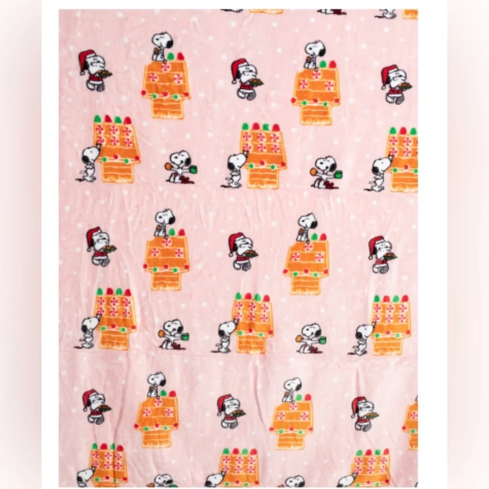 Peanuts NWT Snoopy Gingerbread Dreams 50 X 70 Velvetloft Plush Throw